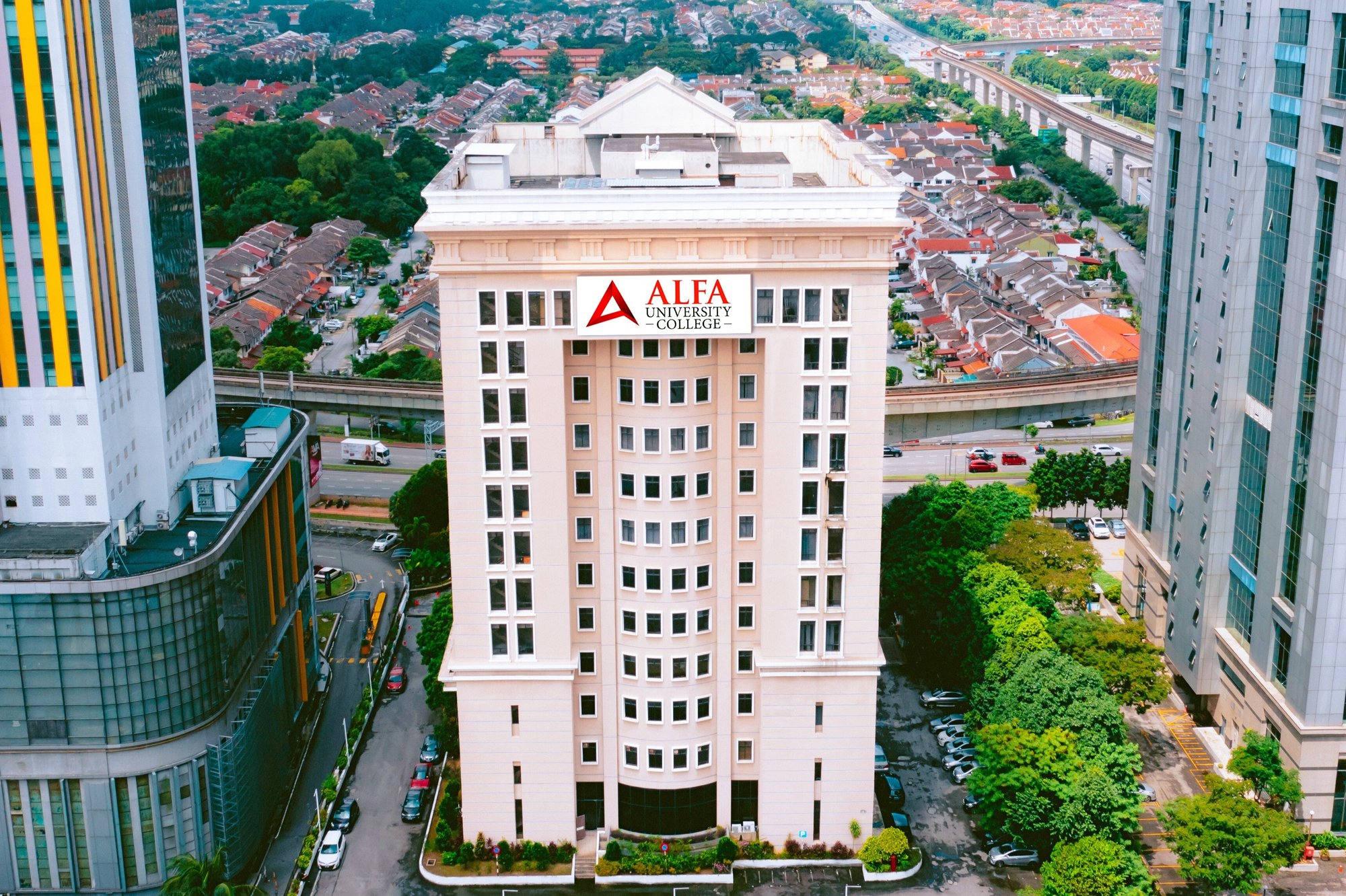 Alfa University College